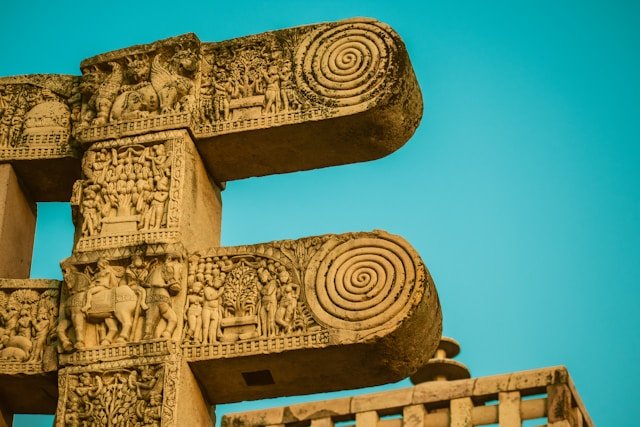 Civilization bond between ancient cultures